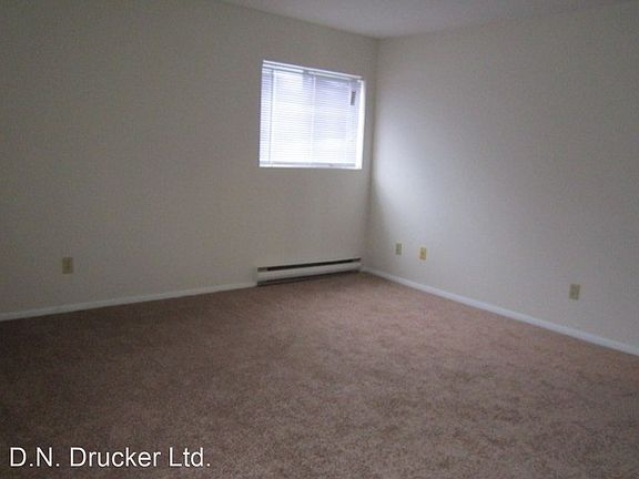 5th image of 2008 W Genesee St APT 3