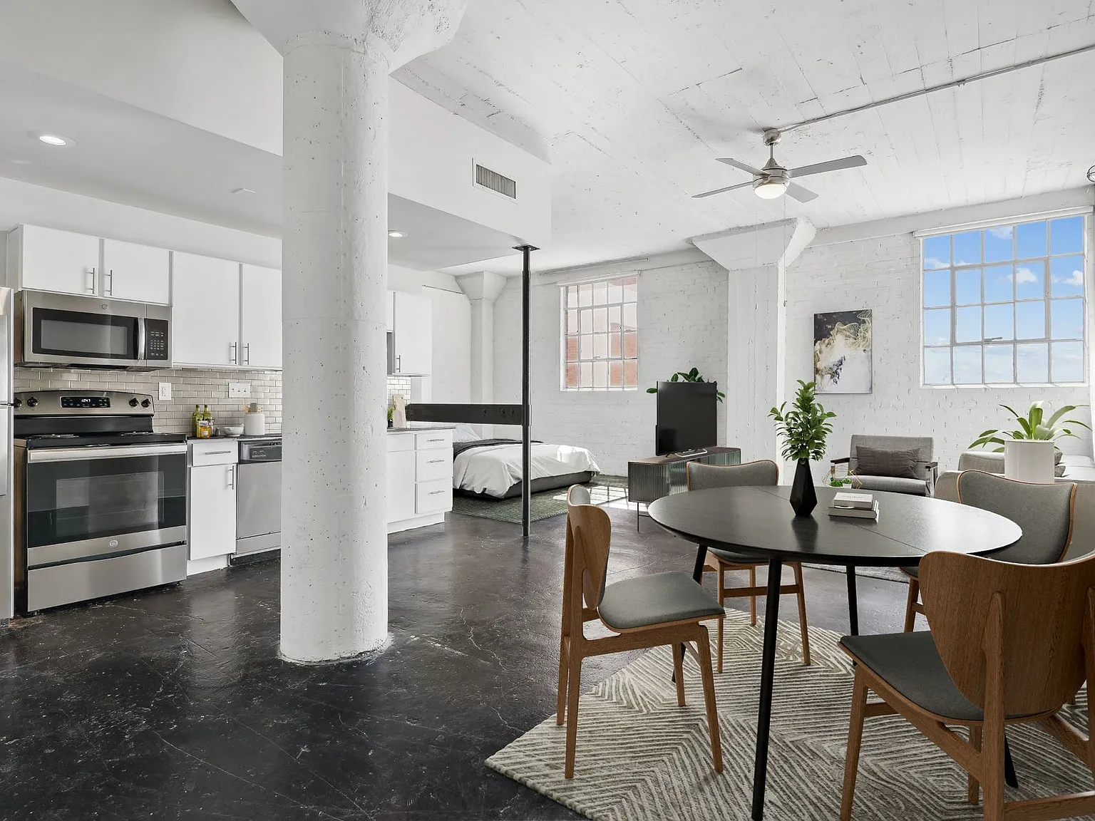 Deep Ellum Lofts — Photo 2