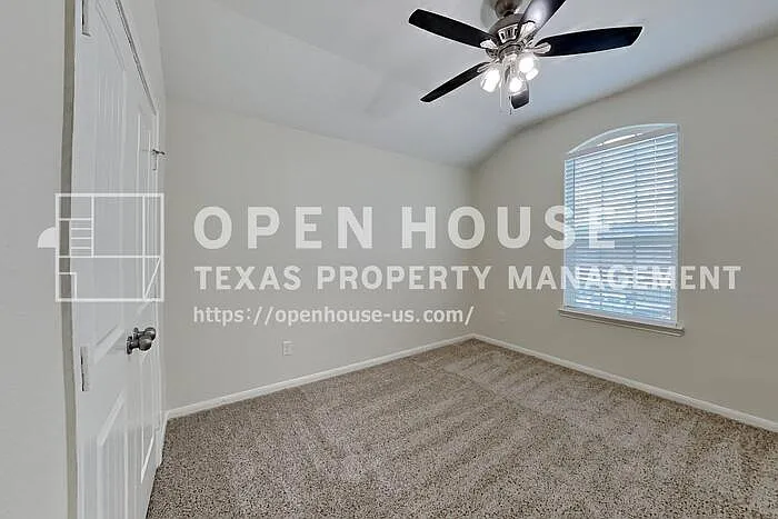 9525 E Woodmark — Photo 15