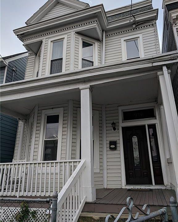 1st image of 919 N 27th St