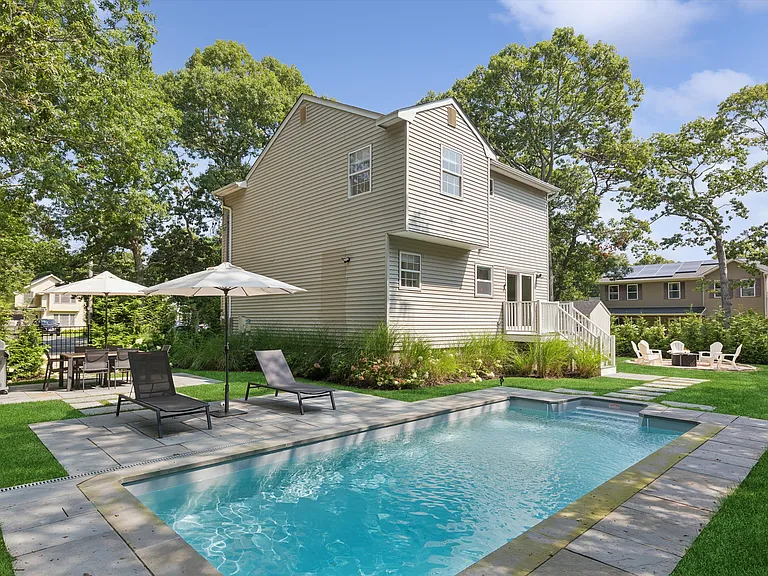 13 Shore Rd — Photo 26