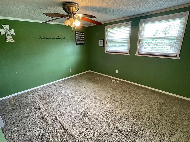 472595 Highway 100 — Photo 33