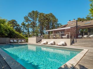 25 Blackwatch Ct, Southampton, NY 11968