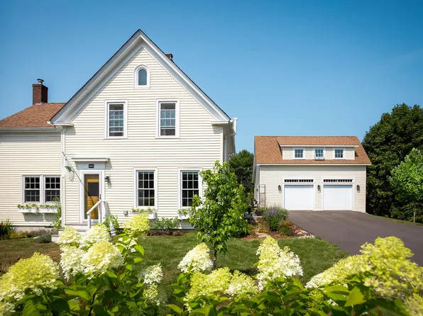 683 Spruce Head Road, South Thomaston, ME 04858