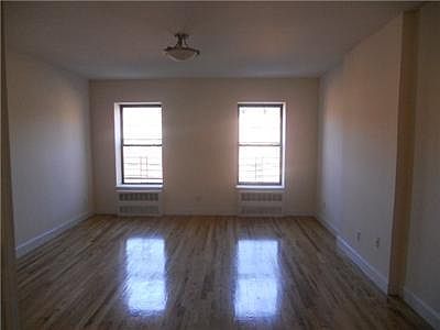 2nd image of 136 W 131st St #2