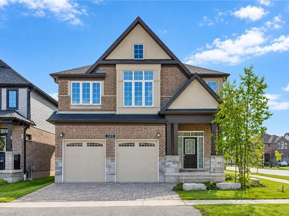 745 Wood Lily St, Waterloo, ON N2V 0C9