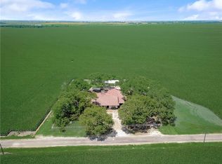 757 Bozek Ln, Ennis, TX 75119