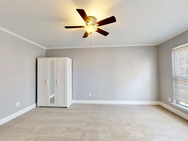 11239 Walland Ln — Photo 30
