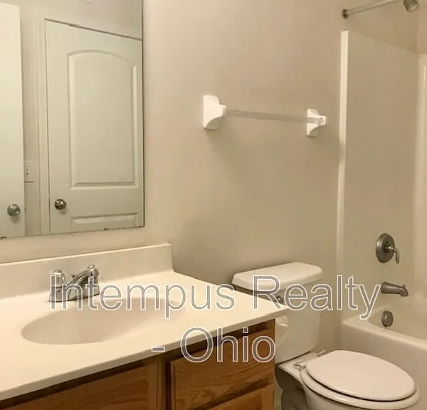 2844 Hillstone St — Photo 38