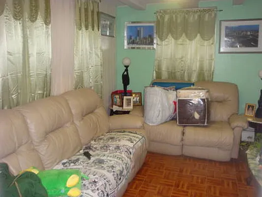 Rented by One Realty Inc | media 7