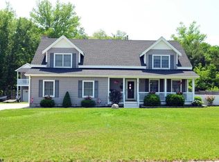 8 Stephen Dr, Ocean View, NJ 08230