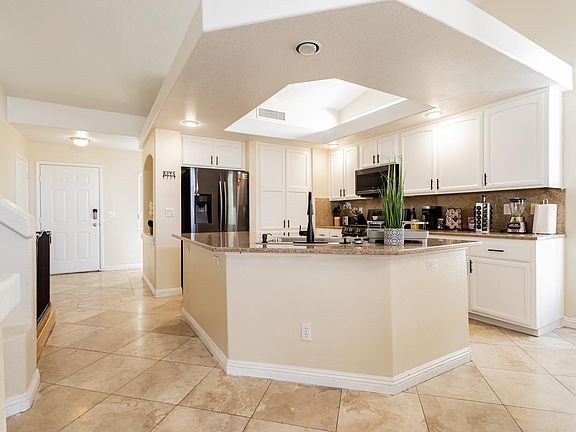 2nd image of 8708 Raindrop Canyon Ave