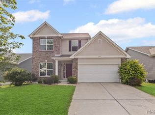 1909 Plantation Ln, Belleville, IL 62220