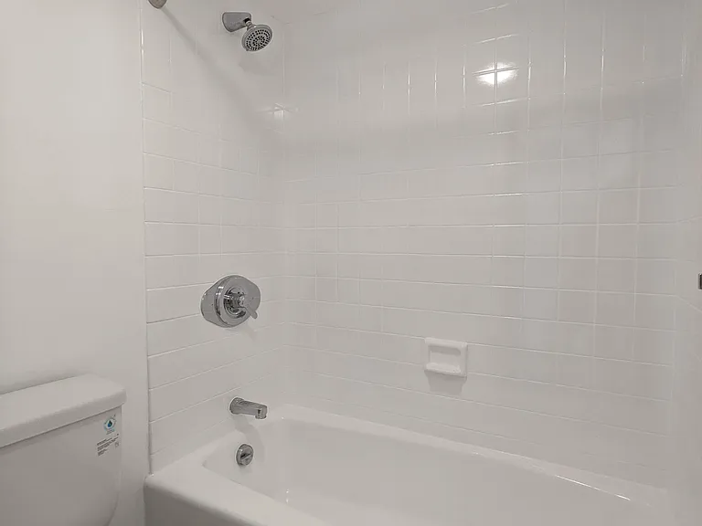411 Hobron Ln #2409 — Photo 12