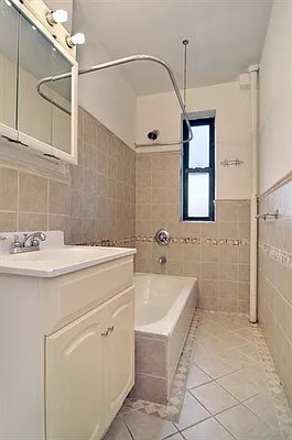 Sold by Citi Habitats | media 17