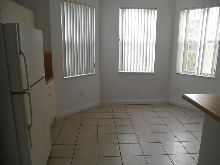 3002 Shoma Dr — Photo 6