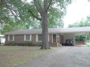 705 Sceyne Rd, Kilgore, TX 75662