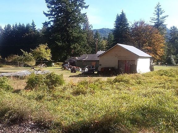 3rd image of 19309 State Route 706 E