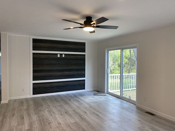 3rd image of 4229 Panther Ct #101
