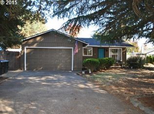 1852 NE 23rd Ct, Hillsboro, OR