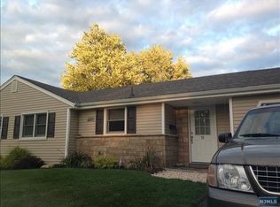 73 Sullivan Dr, Emerson, NJ 07630