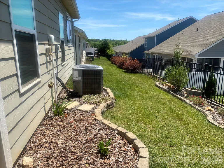 50155 Robins Nest Ln — Photo 16