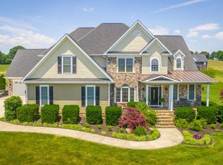 240 Summerfield Ln, Dayton, TN 37321