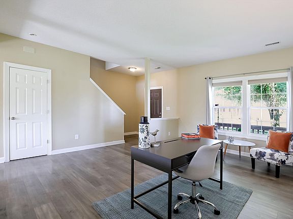 5th image of 5331 Montavia Ln