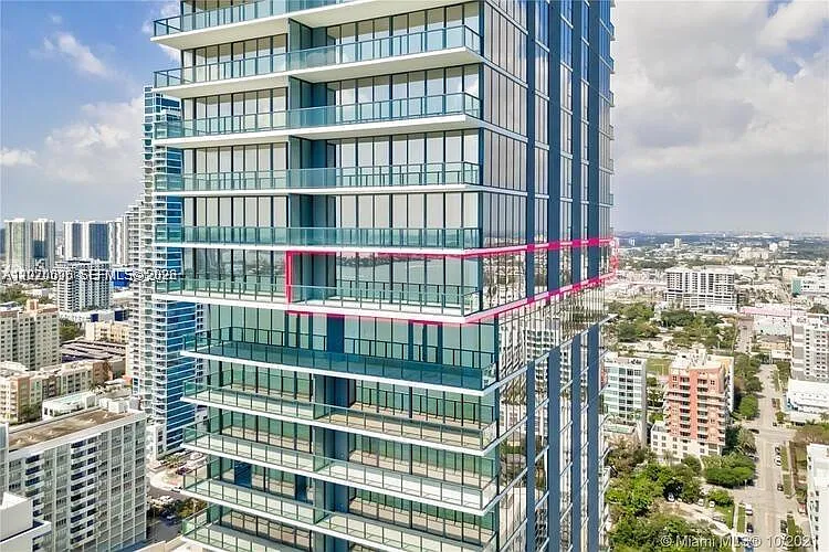 Building Photo - 788 NE 23rd St #1202