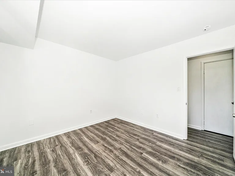 12202 Braxfield Ct #16/228 — Photo 33