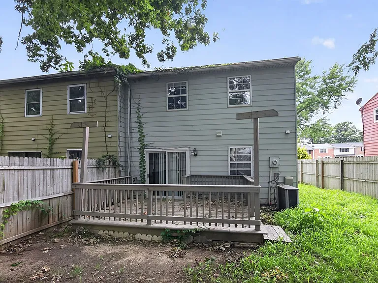 817 Bellows Ave — Photo 3