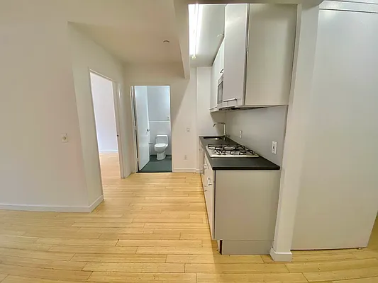 Rented by The Downtown LLC | media 32