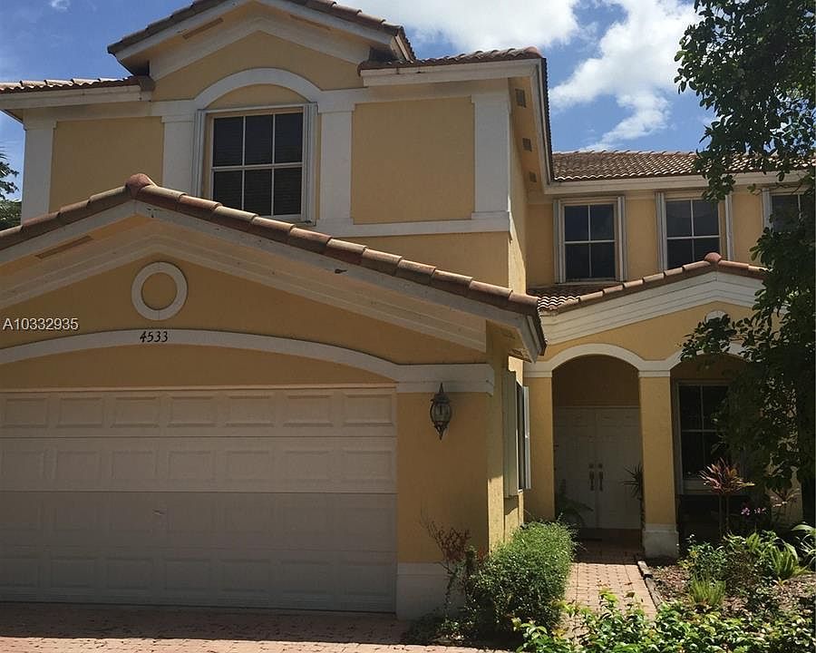 1st image of 4533 NW 94th Pl