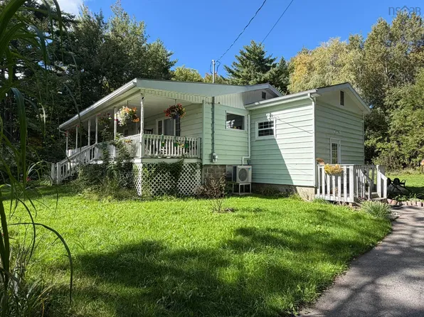 19 River Rd, Milton, NS B0T 1B0