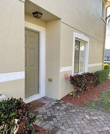 2nd image of 5939 Glasgow Way #1