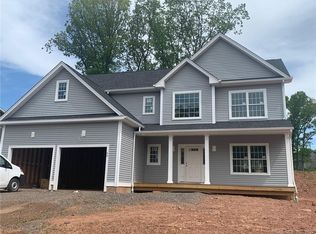 66 Willow Creek Ln, Southington, CT 06489