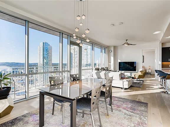 2nd image of 222 West Ave #809