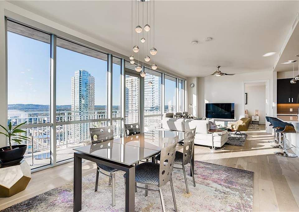 1st image of 222 West Ave #1217