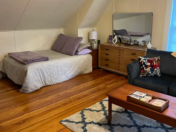 159 S Lake Ave APT 3, Albany, NY 12208