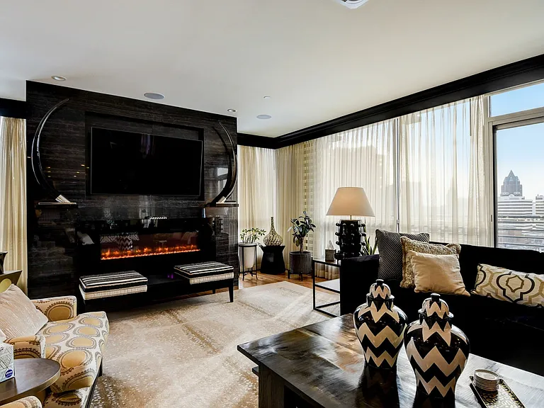 Floor to ceiling windows and luxurious furnishings make this downtown penthouse a true hidden gem. Floor to ceiling windows and luxurious furnishings make this downtown penthouse a true hidden gem.