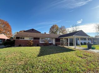 2723 Hillview Dr, New Albany, IN 47150