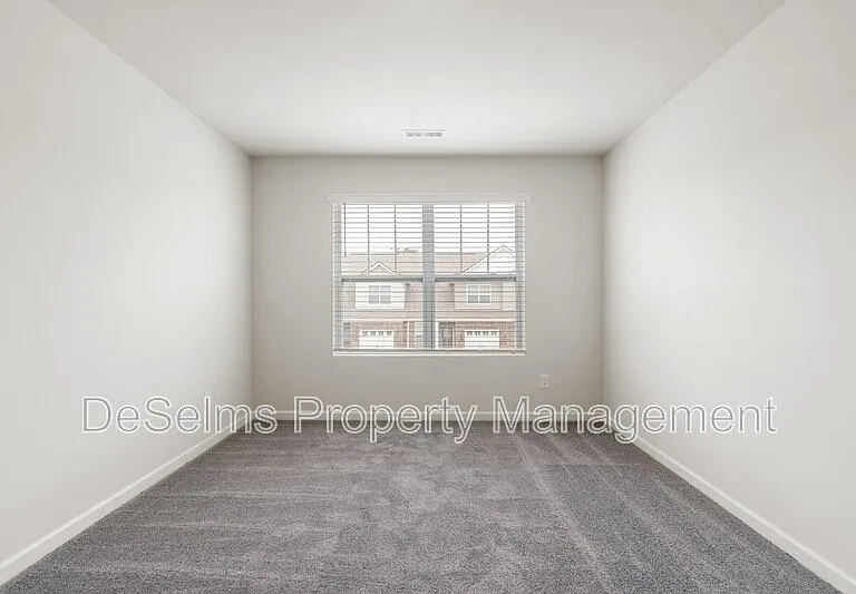 431 Alcott Way — Photo 31