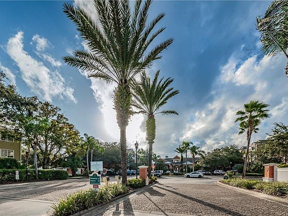 3rd image of 4207 S Dale Mabry Hwy Unit 4107