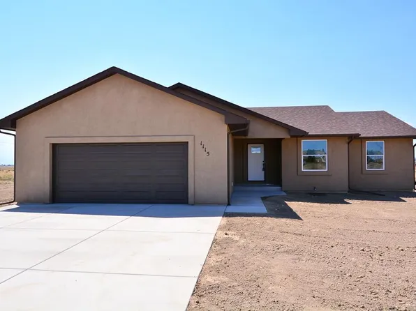 1115 N Knotty Pine Ln, Pueblo West, CO 81007