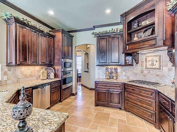 5th image of 3616 SW 126th Ter