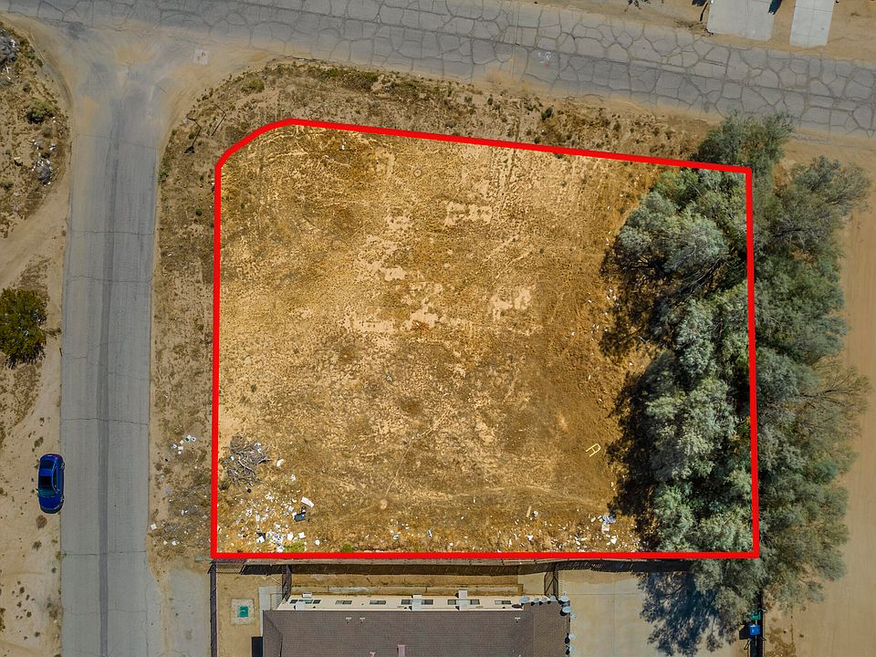1st image of Corner 83rd Street & Catalpa Ave
