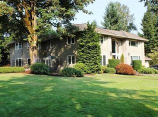 1104 SW Forest Meadows Way, Lake Oswego, OR 97034