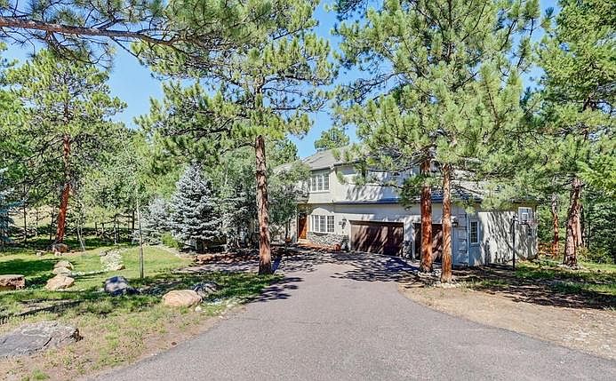 1st image of 1581 Blakcomb Ct
