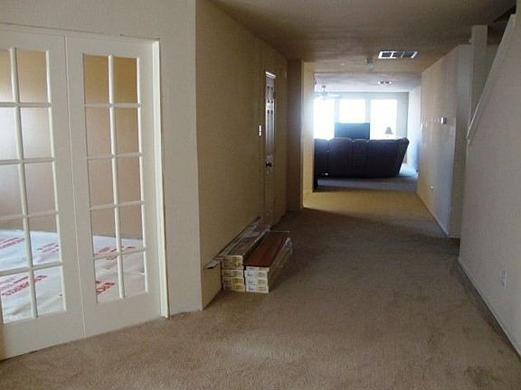 2nd image of 2806 Lake Vista Dr