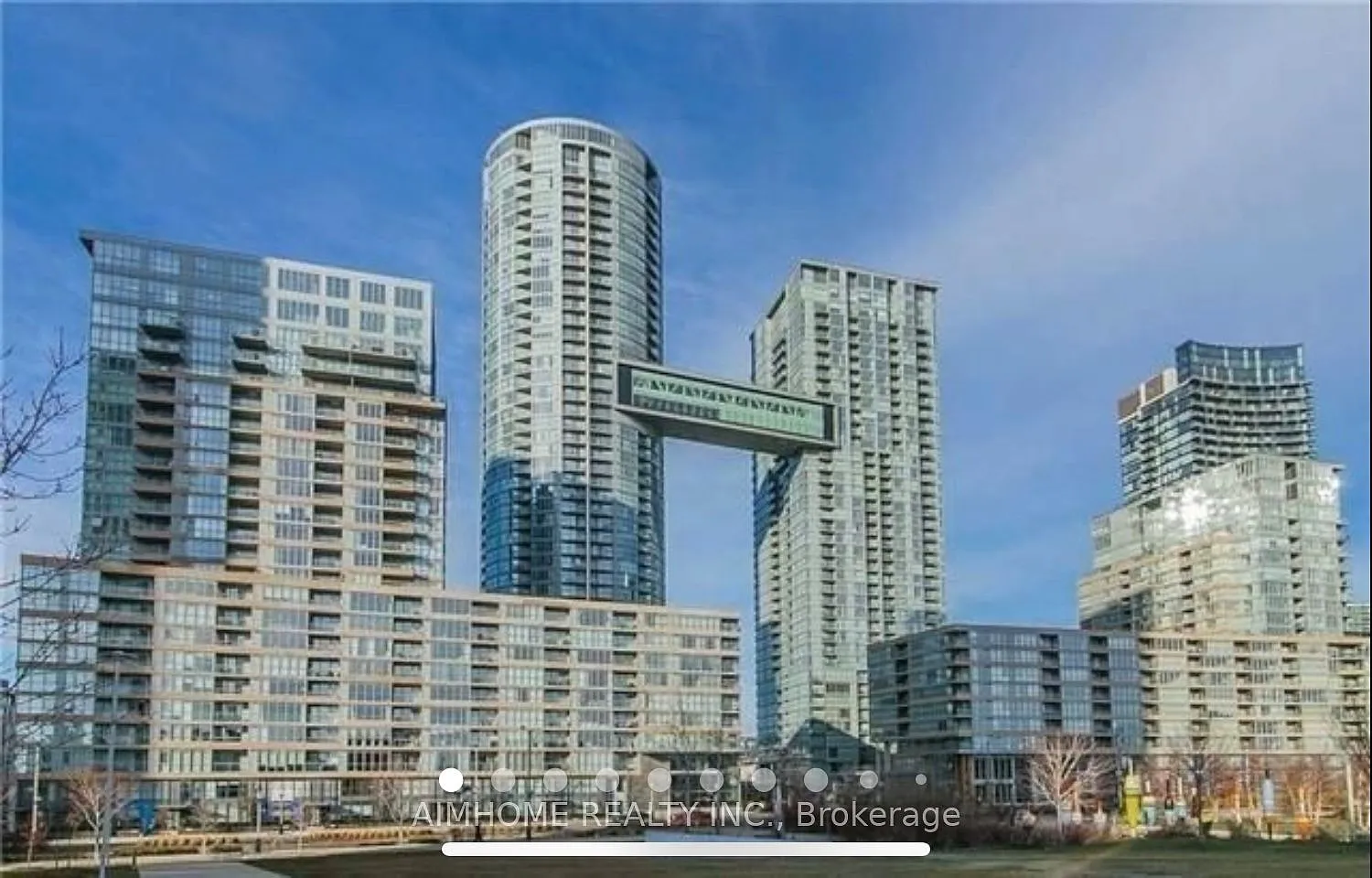 2 bed, $3,100 — Photo 1